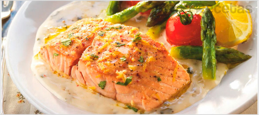 Salmón en salsa de leche de coco